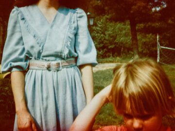 Child with parent outside